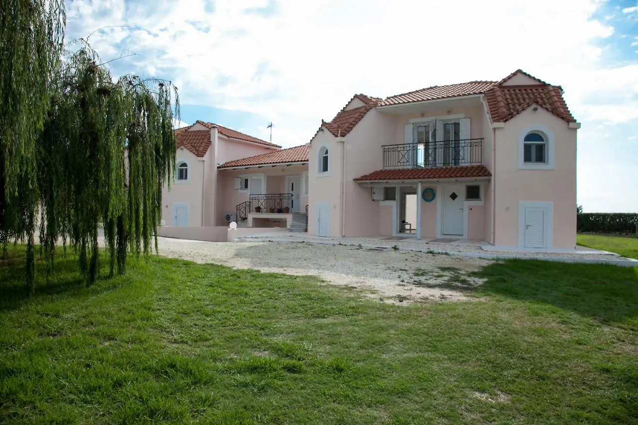 Holiday home Cavaliere Houses Lixouri